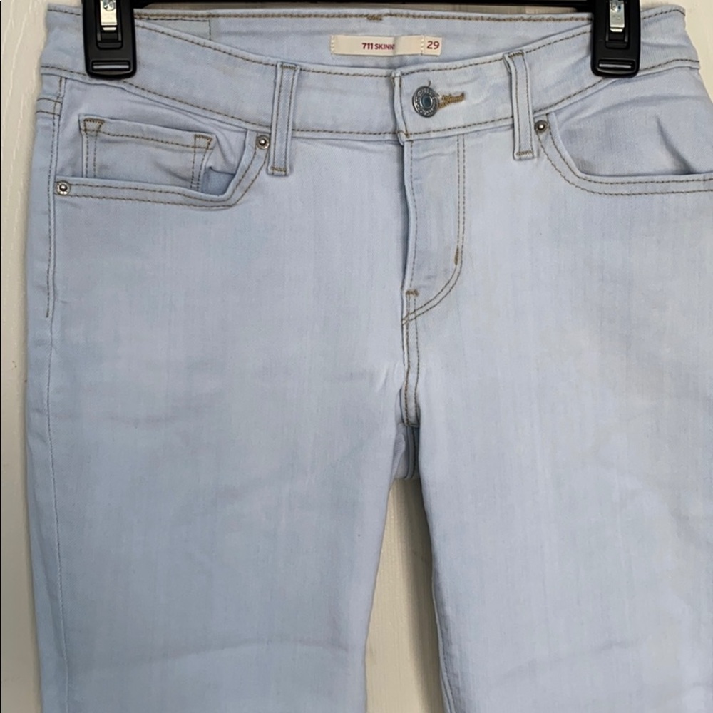 Light Blue Levi’s Jeans